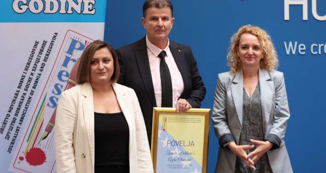 Novinarke portala 'Žurnal' Zinaida Đelilović i Azra Omerović dobitnice nagrade 'Novinar 2023' 