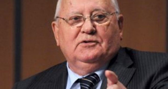 Gorbačov: Jesu li SAD i EU sišli s uma? Uvući će nas u novi rat!