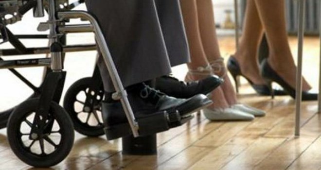 Naučnici otkrili način da paralizovani pacijenti prohodaju: 'Život mi se potpuno promijenio...'