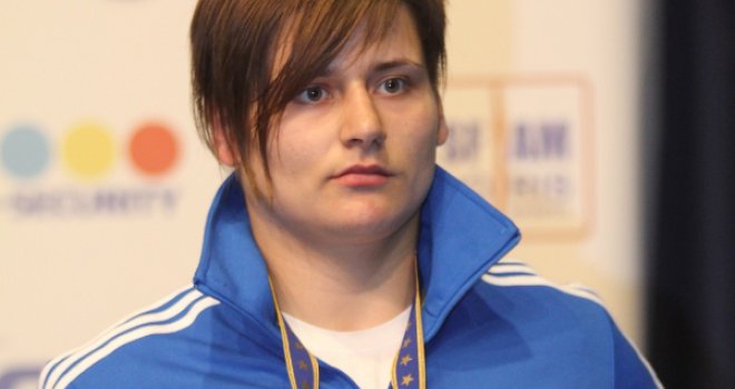 Larisa Cerić osvojila srebrenu medalju na SP-u u Open kategoriji