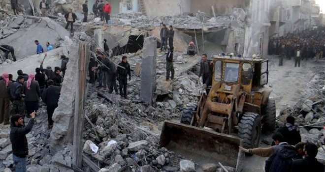Sirijski i ruski avioni bombardirali četiri bolnice u Alepu, poginulo novorođenče