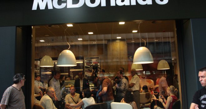 McDonald's prvi put u istoriji drastično mijenjaju jedno od najprodavanijih jela: 'Ovakve opcije više nisu neobične'