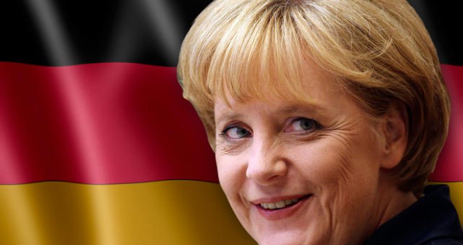Merkel se može opustiti: Grčki bankrot Evropu više ne bi ekonomski gurnuo u ponor