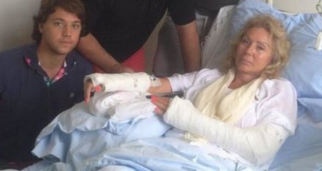 Lepa Brena u bolničkoj postelji: Na ljetovanju u Hrvatskoj slomila obje ruke