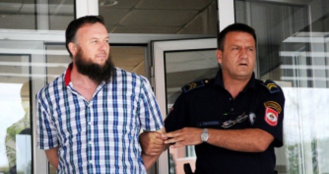 Krkić, nakon što je upucao dvojicu mještana: 'Nećeš više ni kod Srbina ni kod muslimana!'