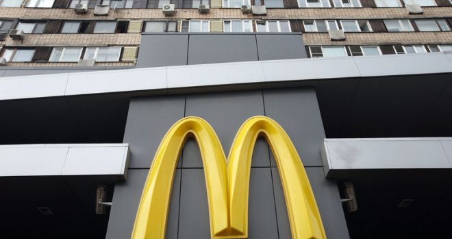 Odgovor na sankcije: Rusija širom zemlje zatvara restorane McDonald's-a