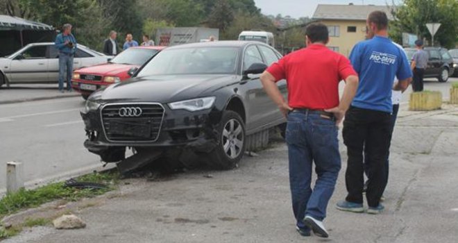 Potpredsjednik FBiH doživio saobraćajnu nesreću u Velikoj Kladuši