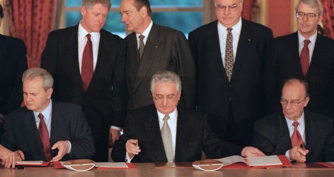 Danas godišnjica Dejtonskog mirovnog sporazuma: Devetnaest godina otkako je završio rat u BiH