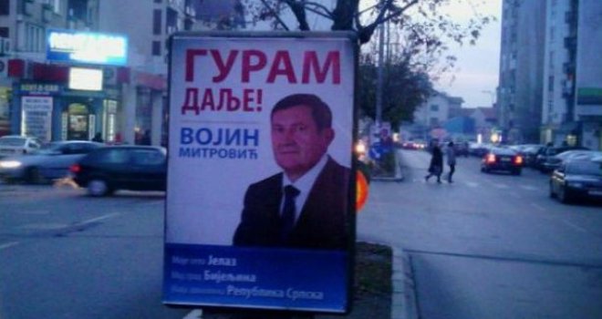 Kupovina poslanika u RS: 'Dodika je javno nazivao ratnim profiterom, pa na kraju stao pod njegove skute!?'