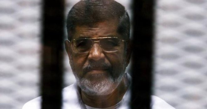 Mohamed Mursi ukopan u Kairu
