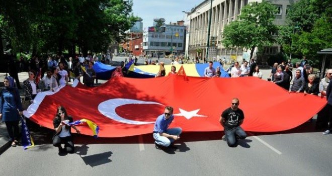 Udruženje Turaka pozvalo Bošnjake da postanu Turci!