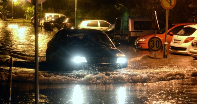 Pola grada pliva u vodi: Da li se opet sprema majski scenarij s poplavama?!