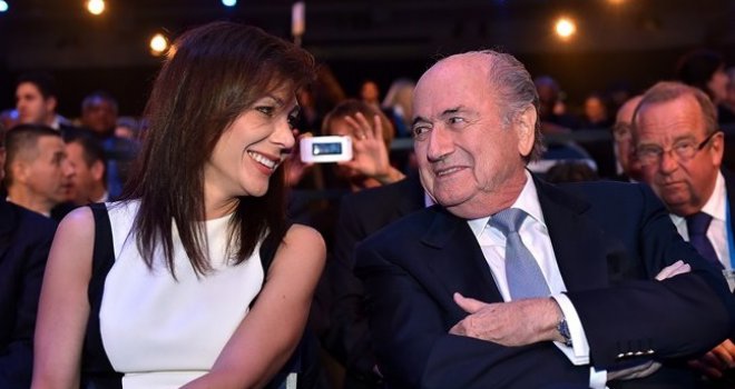 Ko je Sepp Blatter: Nogometašicama poručio da nose uže hlačice, ima djevojku mlađu od kćeri...
