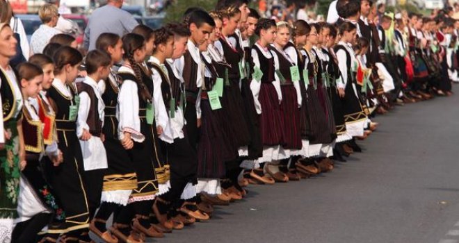 Kolo kao tradicionalna srpska narodna igra upisano na listu UNESKA