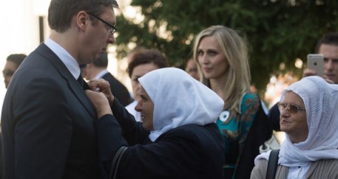 Vučić prvi put nakon sumornog incidenta dolazi u Srebrenicu: Evo šta je povod posjete