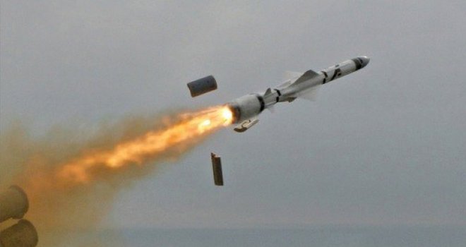Najmanje četiri ruska projektila ispaljena prema Siriji 'slučajno pala' na Iran!