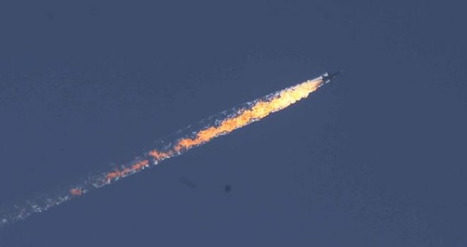 Uporno kršio zračni prostor: Turska srušila ruski avion, Putin najavio obraćanje
