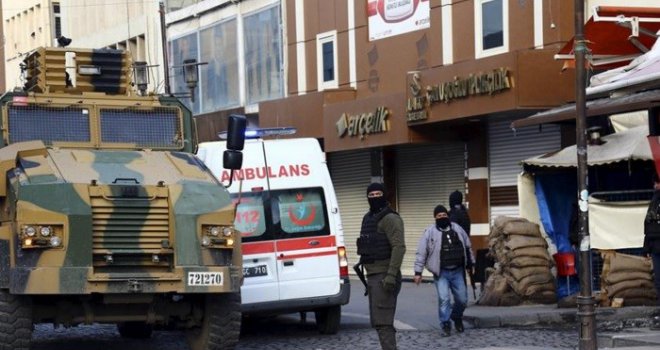 Devet osoba poginulo, 64 ranjene u eksploziji na jugoistoku Turske