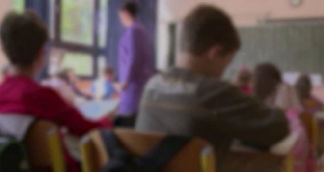 Užas u Kiseljaku: Nastavnik istukao šest učenika, djeca završila u Domu zdravlja