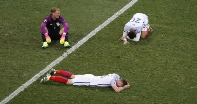 Britanski mediji razapeli svoju reprezentaciju: Pokrenuta peticija za ponavljanje utakmice!