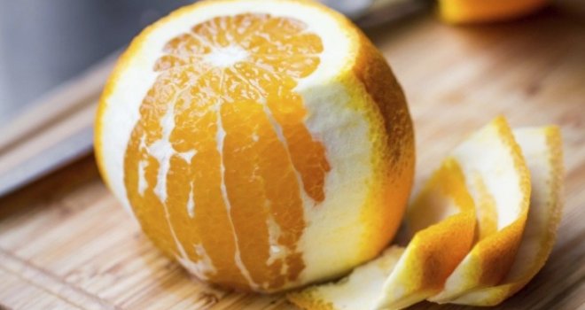 Mirisna pomagačica: Osam razloga zašto kora od narandže nije za bacanje