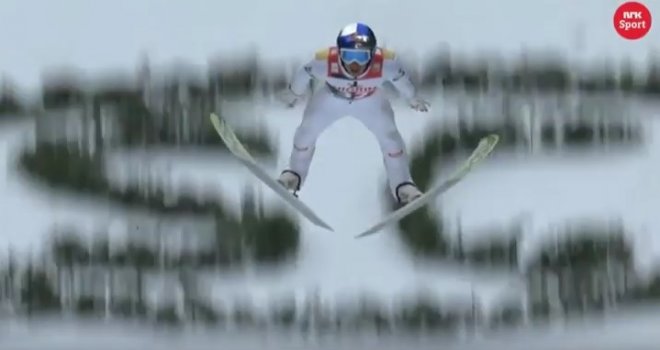 Stravičan pad austrijskog skijaša: Nakon dugog leta, izgubio ravnotežu... Ostao nepomičan u snijegu!