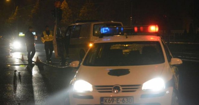 Burna noć u sarajevskom naselju Dolac-Malta: Pucano iz automobila u pokretu, muškarac ostao ležati na asfaltu...