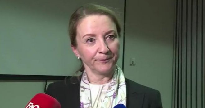 Sebija Izetbegović oštro odgovorila na pitanje reporterke, a tek kad čujete šta je rekla na aferu 'službeni automobil'...