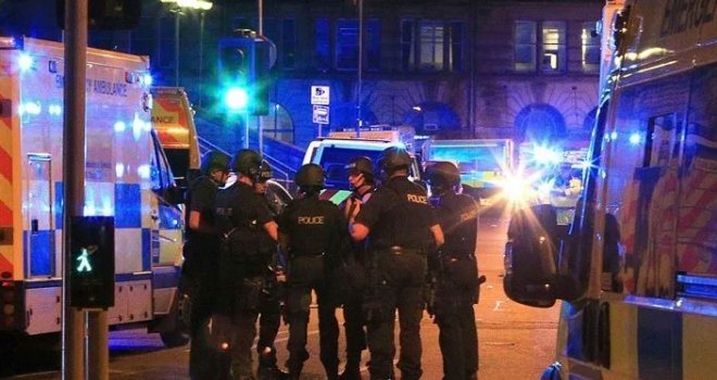 Britanska policija javlja: Uhapšen 23-godišnji muškarac u vezi s napadom u Manchesteru