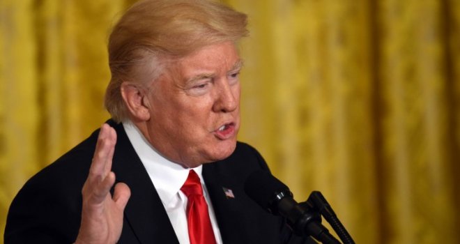 Trump: SAD se povlače iz sporazuma sa Iranom i uvode nove sankcije