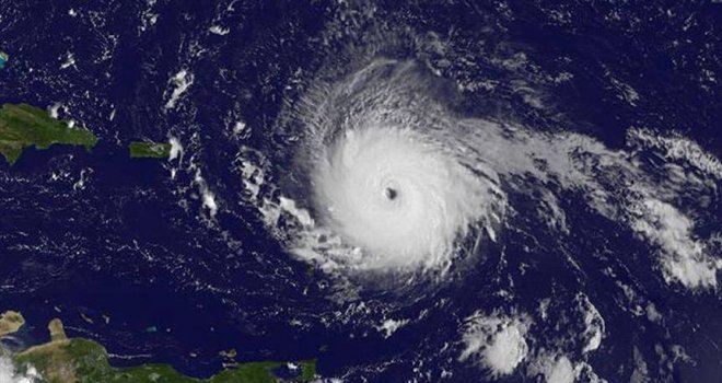 Furija stigla na Karibe: Uragan Maria već na kategoriji 5
