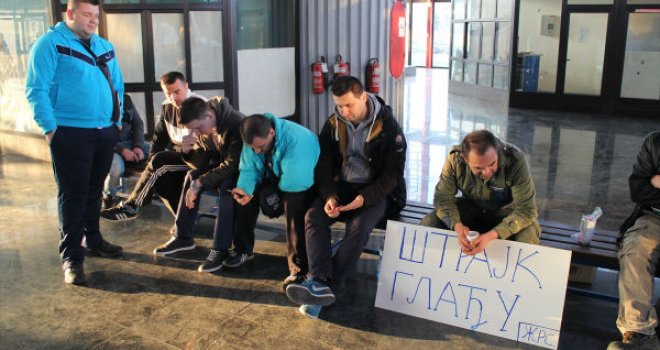 U štrajku glađu 21 radnik Željeznica RS-a, tvrde da trpe pritiske: 'Niko nas još nije kontaktirao, nismo jeli tri dana'