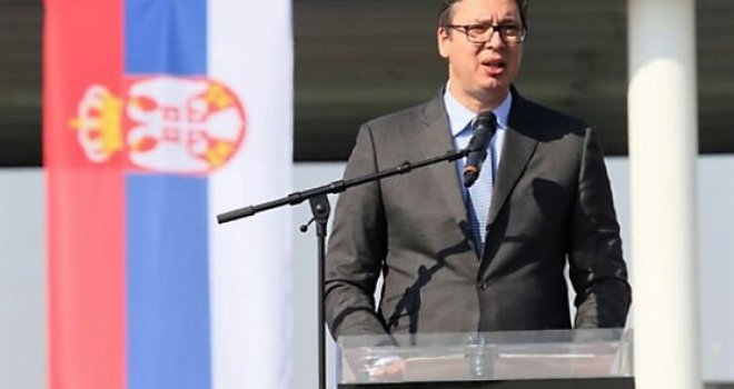 Vučić na otvaranju dionice autoputa '9. januar': Poštujemo suverenitet BiH, ali volimo RS