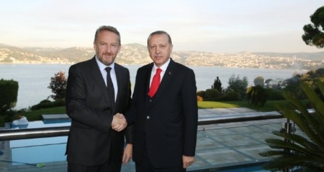 Erdogan pozvao Izetbegovića na raport, pa mu održao lekciju: Zašto bošnjački član Predsjedništva šuti o posjeti Turskoj?