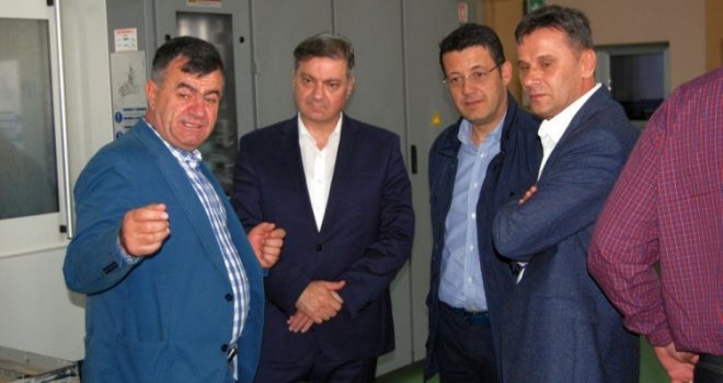 Veliki poduzetnik Nurudin Peštalić primio političare u svojim pogonima