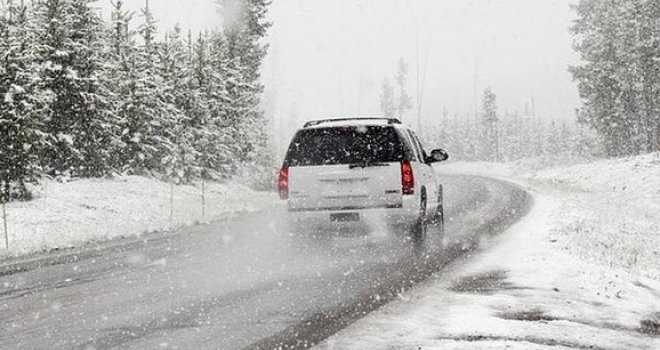 Vozači oprez: Zbog leda otežan saobraćaj na nekoliko putnih pravaca
