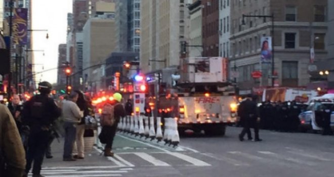 Snažna eksplozija u blizini 'Times Squarea', turisti bježe na sve strane