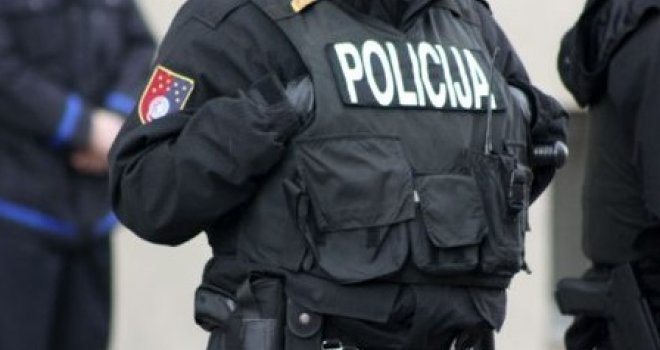 Uniforme proizvedene u BiH koriste policijske snage u Austriji i Švicarskoj, ali nisu dovoljno dobre za bh. policiju?