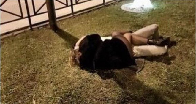 Pijana Crnogorka zaspala na travi poslije ludog dočeka: Kratka suknja joj nije smetala na nula stepeni!