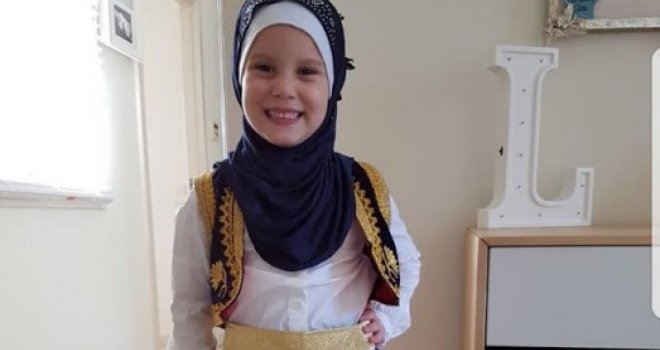 Genijalna petogodišnjakinja napamet uči Kur'an, ima fotografsko pamćenje, klanja, ide na klavir i balet, zna arapsku abecedu...