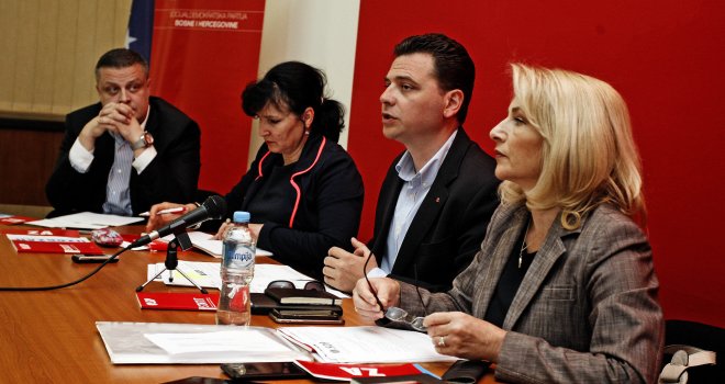 Neizvjesno uoči sjednice Glavnog odbora u Sarajevu: Hoće li SDP položiti ispit zrelosti?