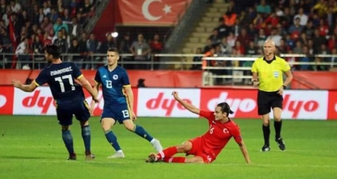 Nogometna reprezentacija BiH u prijateljskom meču remizirala protiv Turske