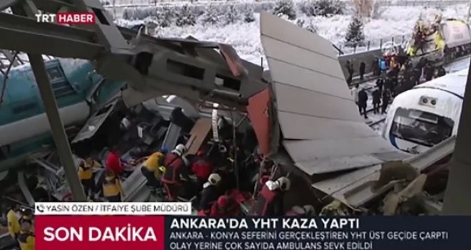 U sudaru vozova u Ankari najmanje sedmoro poginulih, 40 povrijeđenih: Traže preživjele ispod ruševina nathodnika