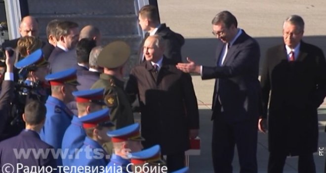 Srbija na nogama: Vladimir Putin stigao u Beograd, Vučić mu zahvalio na podršci neovisnosti i teritorijalnom integritetu