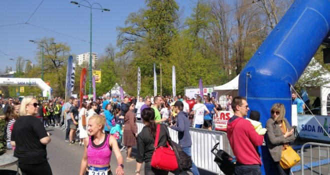 Čak 800 trkača iz BiH: U Sarajevu se održava trka 'Heineken 0.0 5K Spring Run'