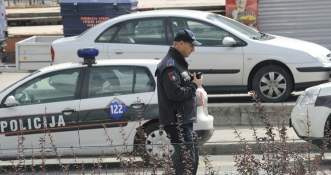 Izbila masovna tuča na Skenderiji, izgrednici privedeni u policijsku stanicu