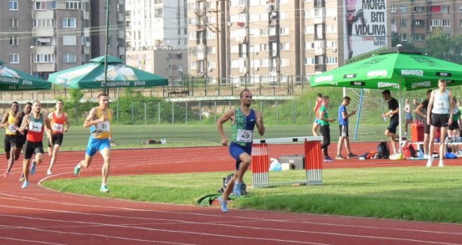 Amel Tuka pobijedio na 800 m, Maid Redžić trijumfovao s ličnim rekordom u skoku u vis