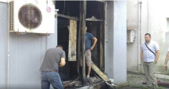 Požar u zgradi RTV TK, u potpunosti uništen studio