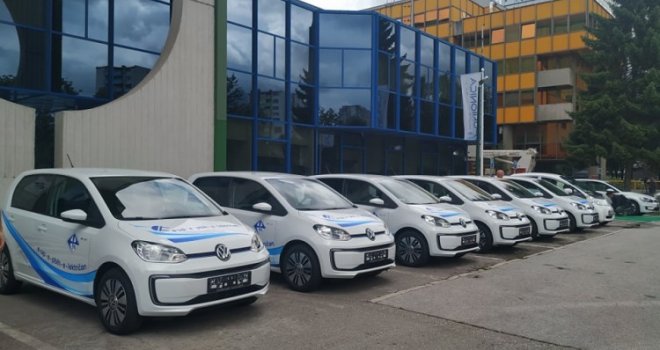 Elektroprivreda BiH predstavila šest novih čisto električnih vozila i punionica - besplatnih i javnih, evo gdje se nalaze...