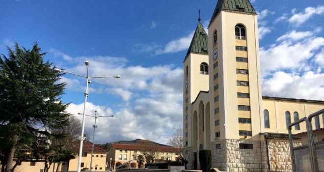 Korona se širi Hercegovinom, žarišta su Međugorje i samostan: 'Kontakata je bezbroj'